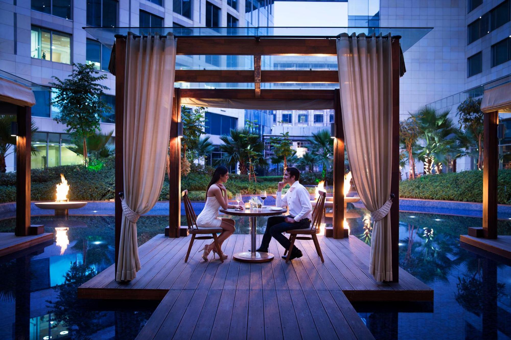 Jw Marriott Hotel New Delhi Aerocity Zewnętrze zdjęcie The Cove