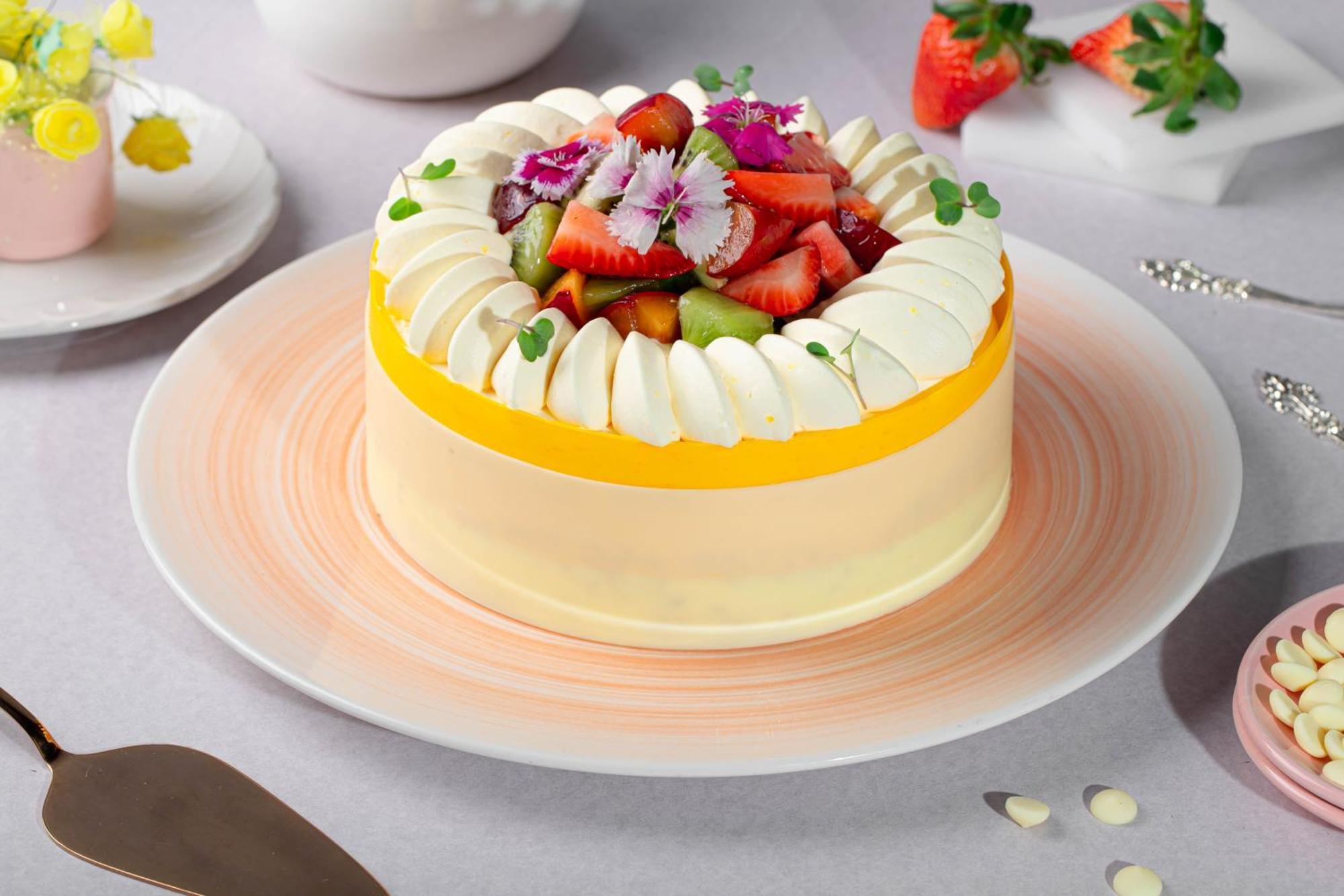 Jw Marriott Hotel New Delhi Aerocity Zewnętrze zdjęcie A fruit cake
